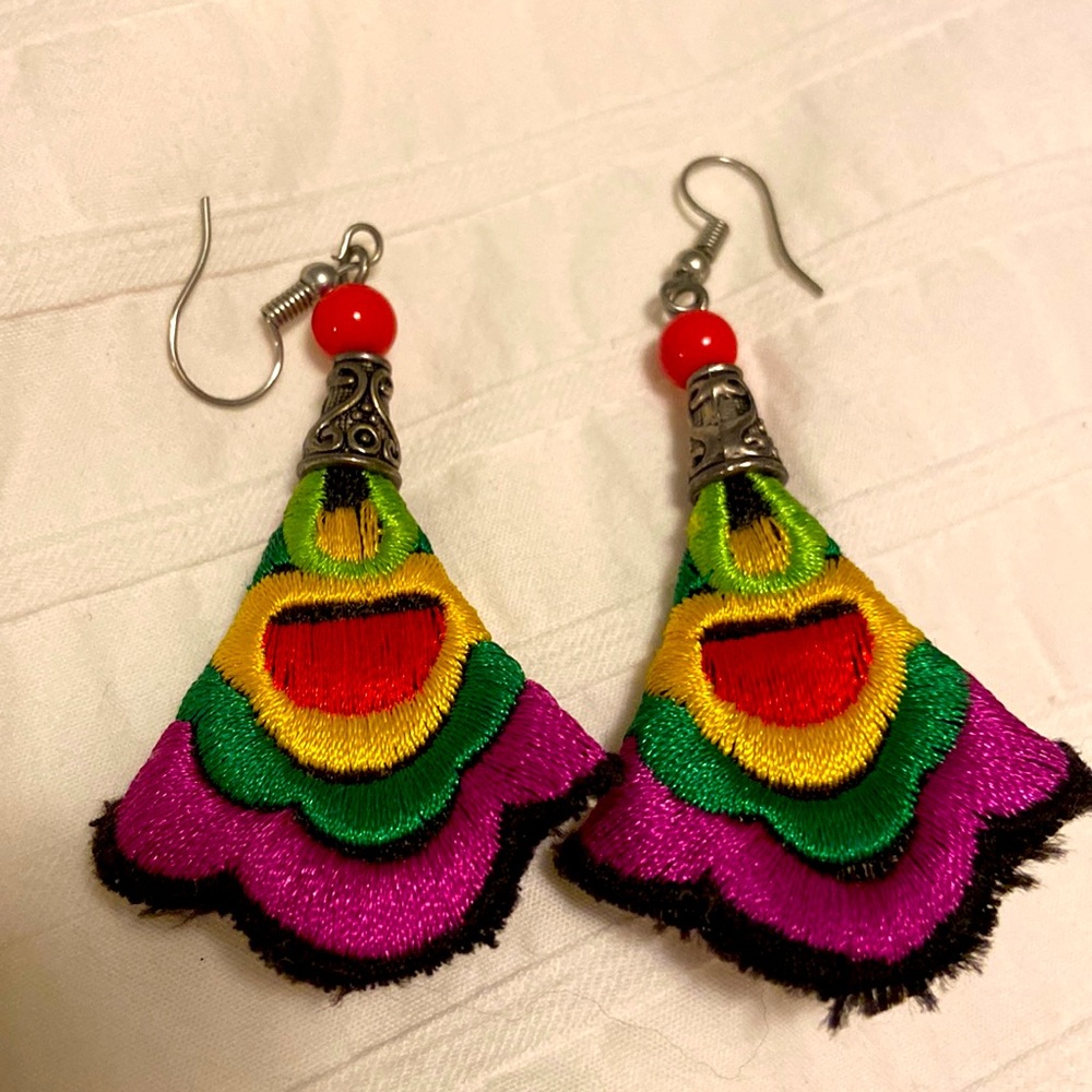 Mexican earrings, never worn, silver wire